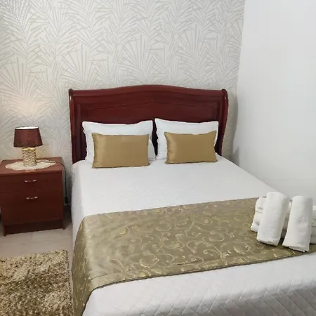 Housemaria نازاريه