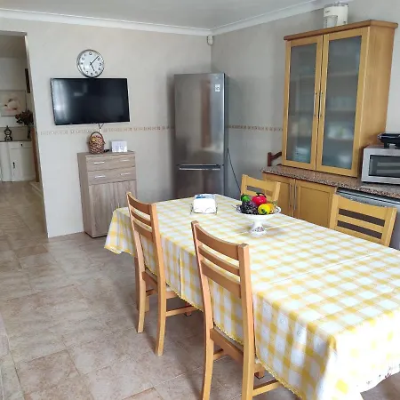 بيت للعطل Housemaria